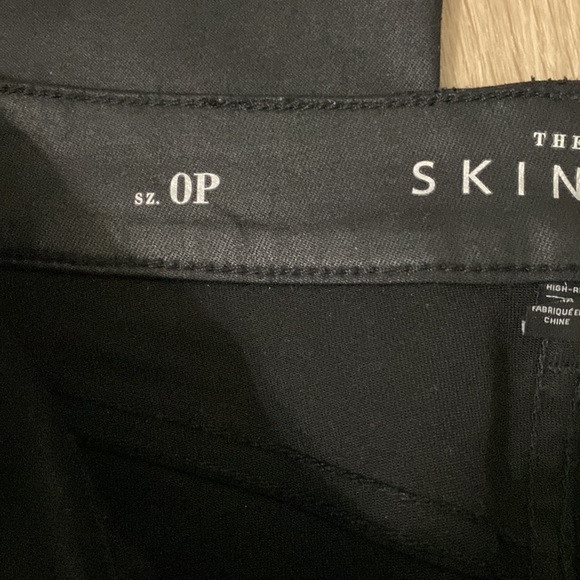 White House Black Market skinny coated jeans - Picture 3 of 12